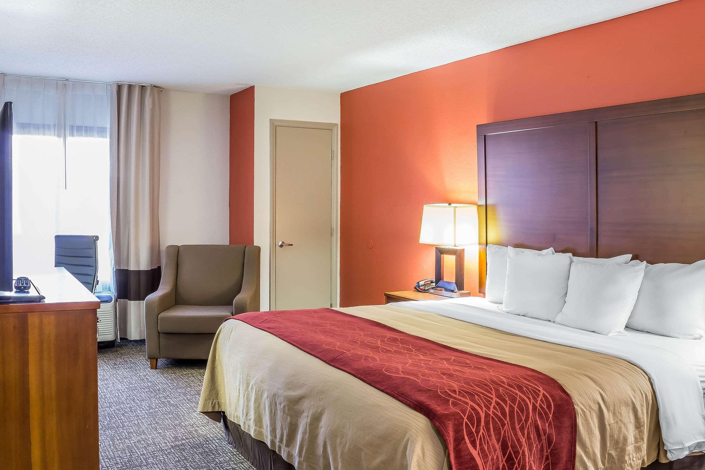Comfort Inn Greensboro - Kernersville Exterior photo