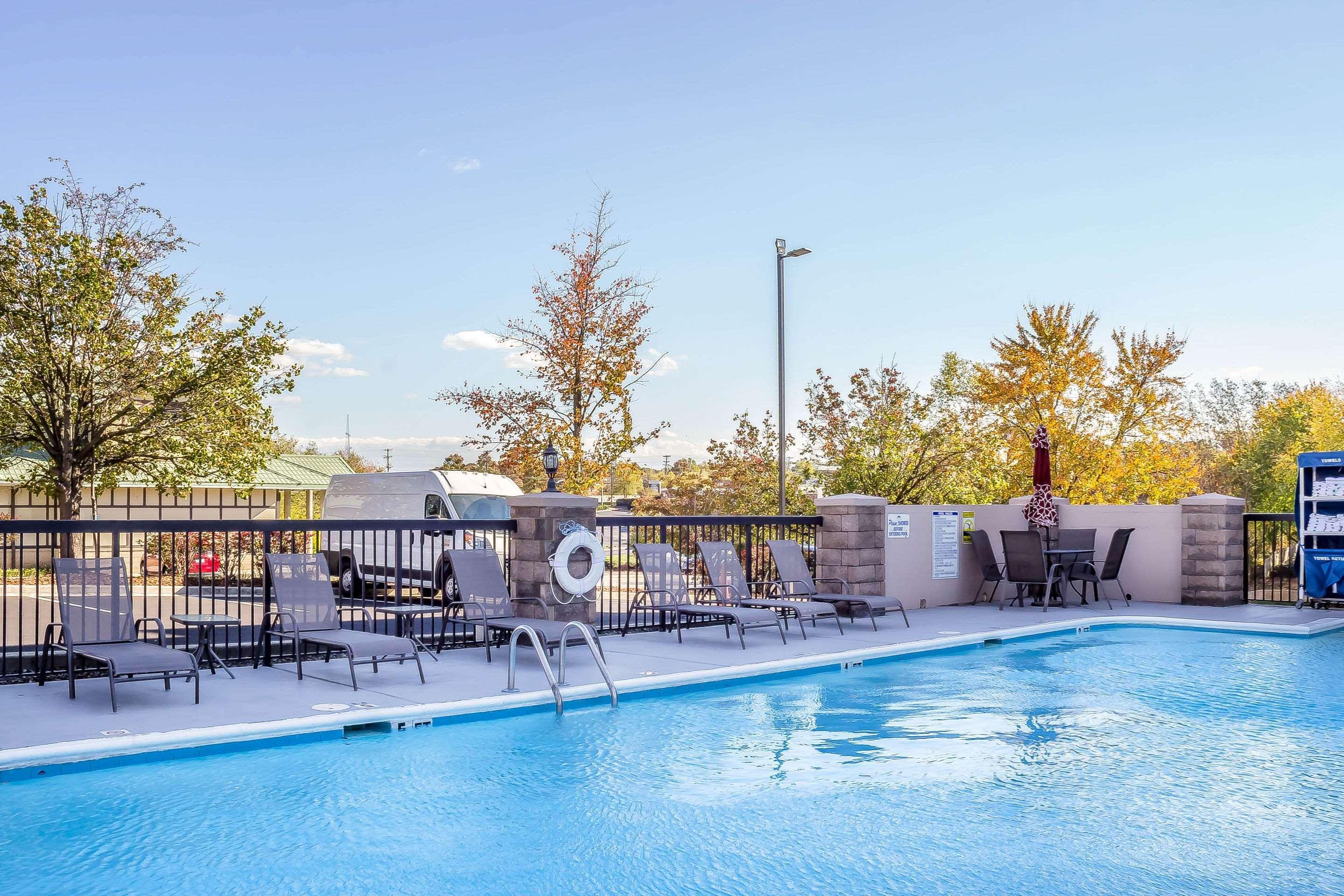 Comfort Inn Greensboro - Kernersville Exterior photo