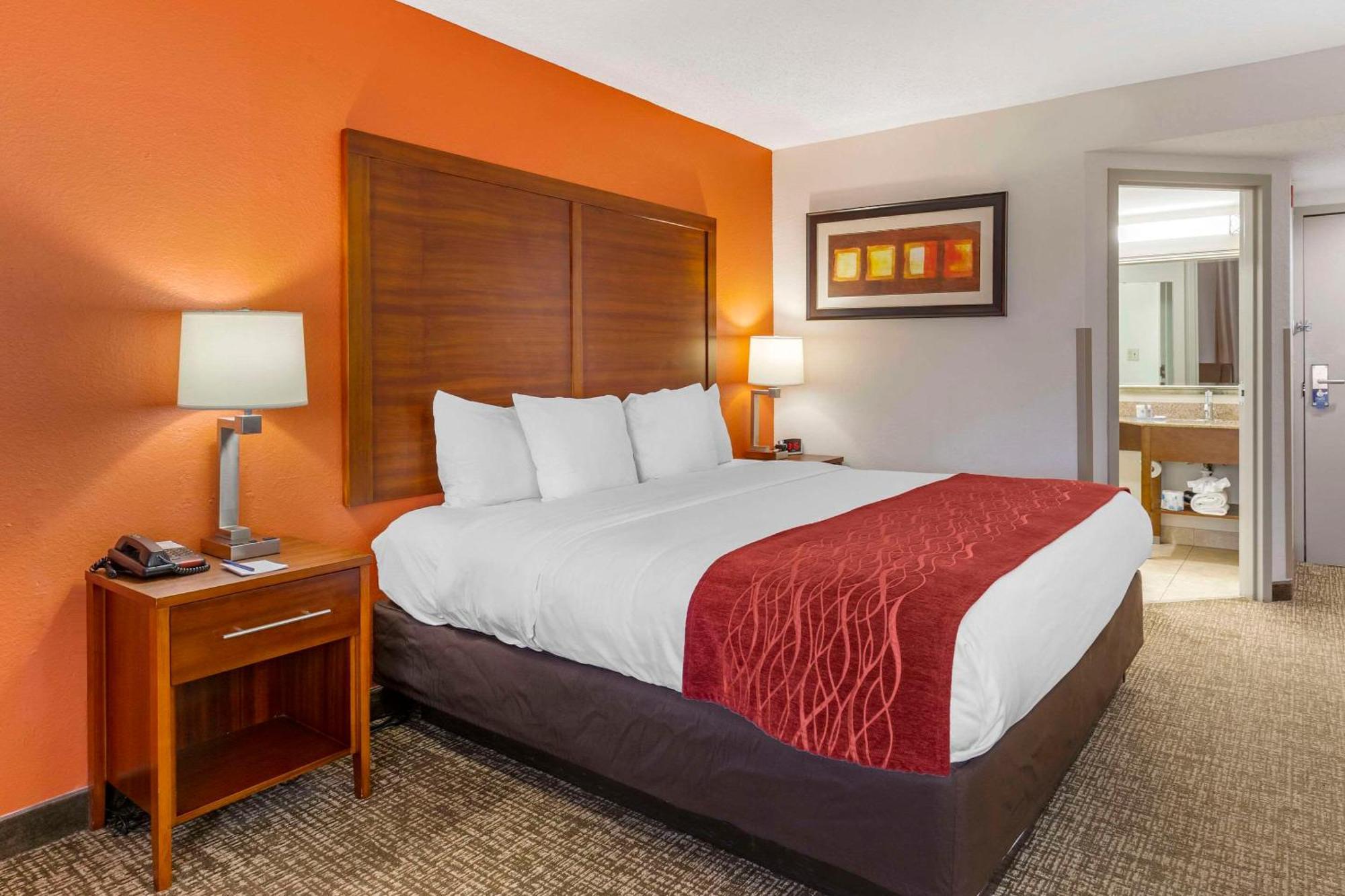 Comfort Inn Greensboro - Kernersville Exterior photo